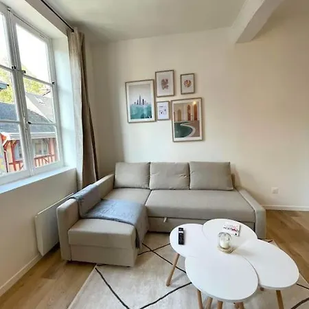 Centre De Apartment